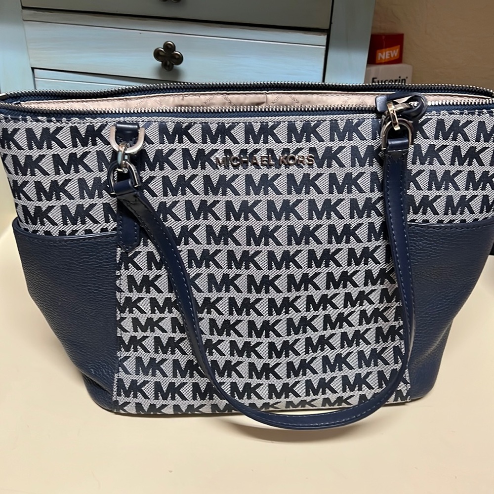 Like new kors